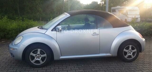 Gebraucht VW New Beetle Cabriolet 102 PS (75 kW) 2006 Silber metallic Cabrio