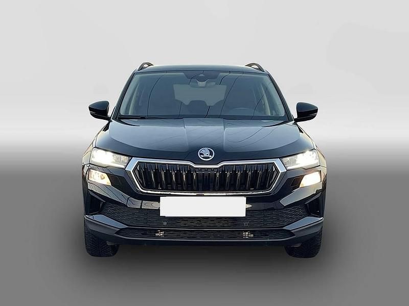 Schwarz Gebraucht 2025 Skoda Karoq Selection SUV | 34.800 € (Fairer Preis) - Bild 1/4