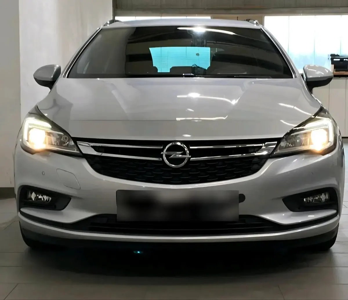 Gebraucht Opel Astra 110 PS (80 kW) 2016 Silber Kombi