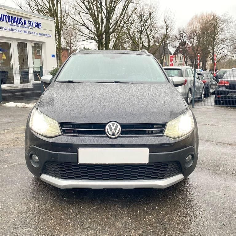 Gebraucht VW Polo Cross 90 PS (66 kW) 2016 Schwarz Kleinwagen