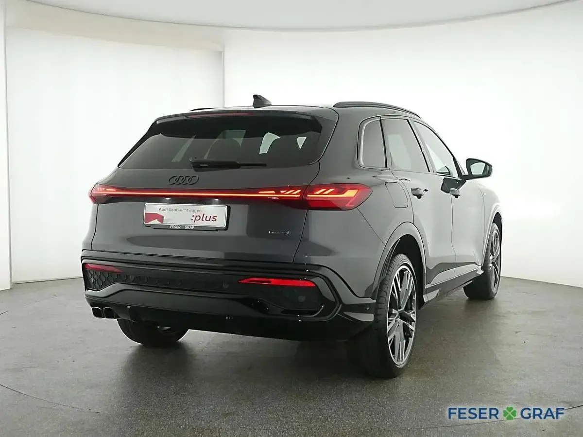 Gebraucht Audi Q5 Edition .1 204 PS (150 kW) 2025 Grau SUV