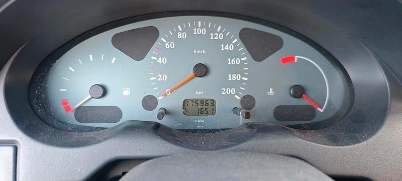 Gebraucht Nissan Micra 60 PS (44 kW) 2001 Andere farben Kleinwagen