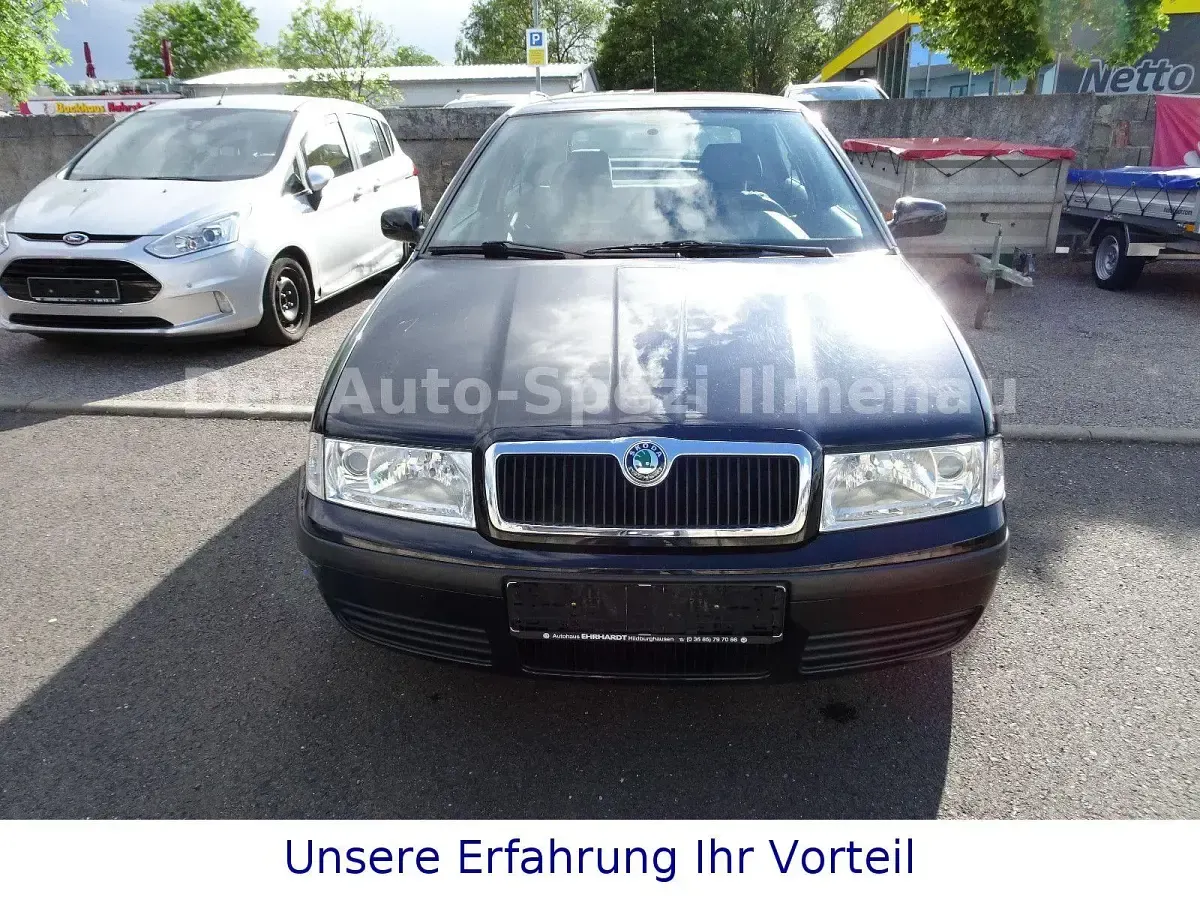 Gebraucht Skoda Octavia Celebration 102 PS (75 kW) 2001 Schwarz Limousine