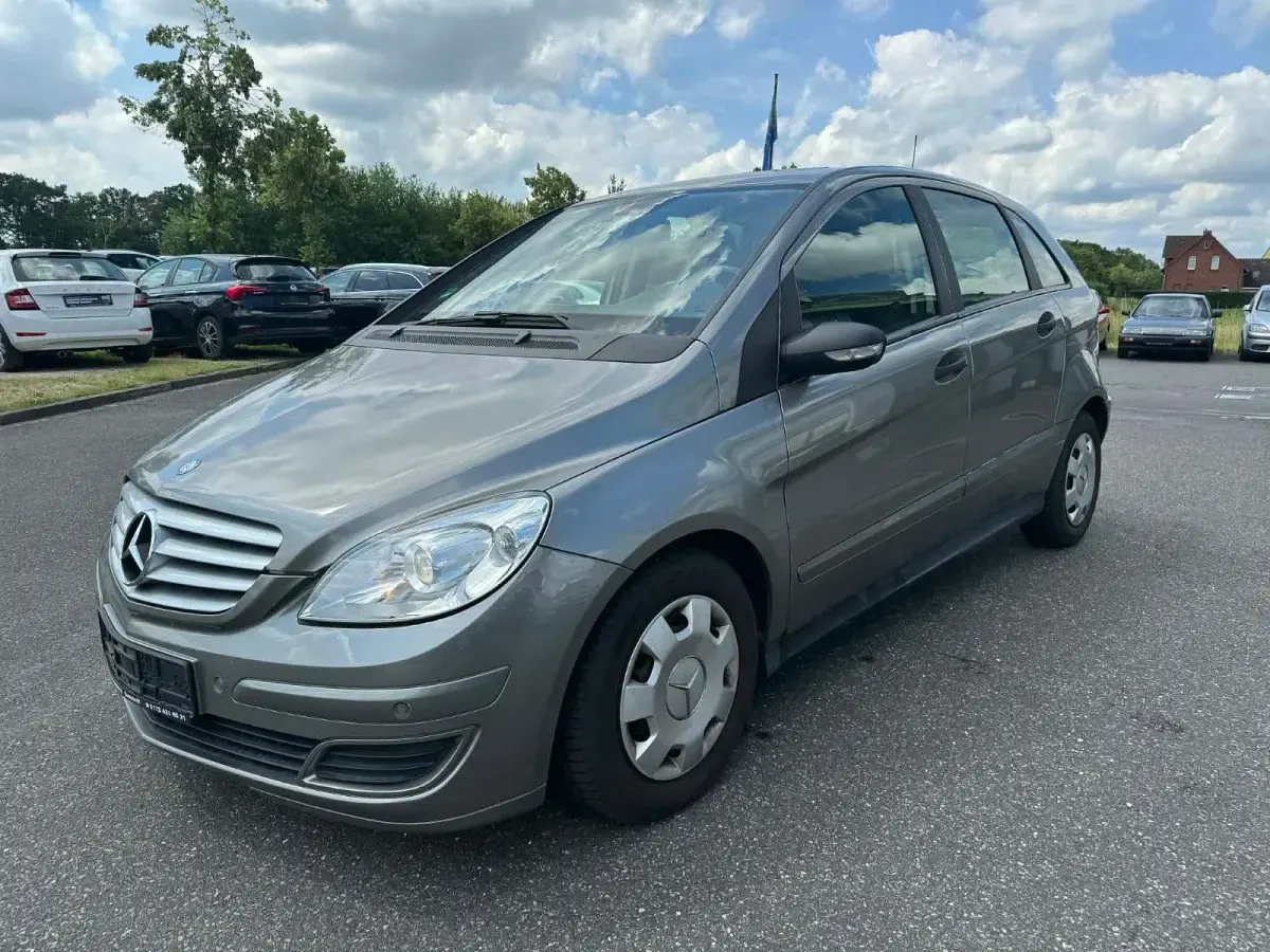 Gebraucht Mercedes B170 116 PS (85 kW) 2006 Grau Van / Kleinbus