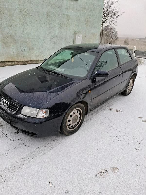 Gebraucht Audi A3 101 PS (74 kW) 1998 Blau Kleinwagen