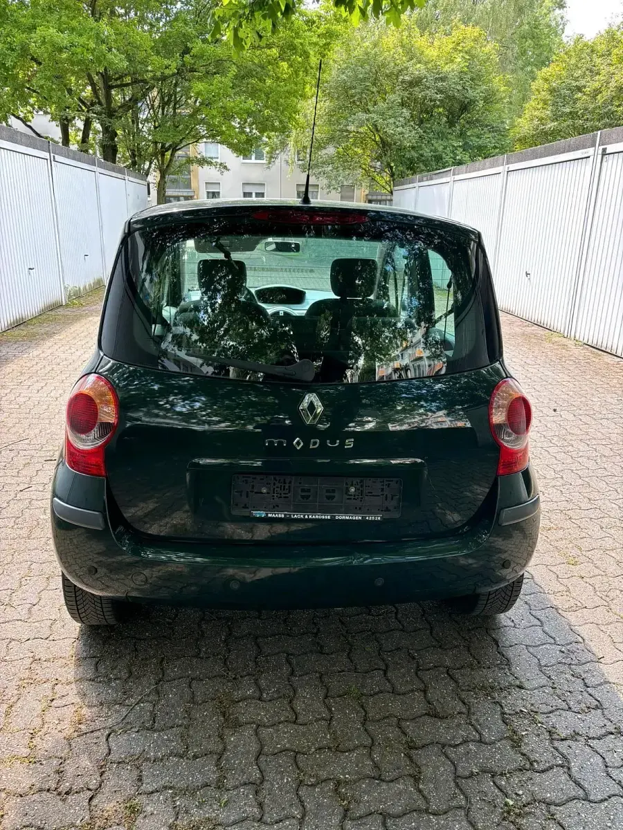 Brugt Renault Modus 112 HK (82 kW) 2005 Grøn MPV