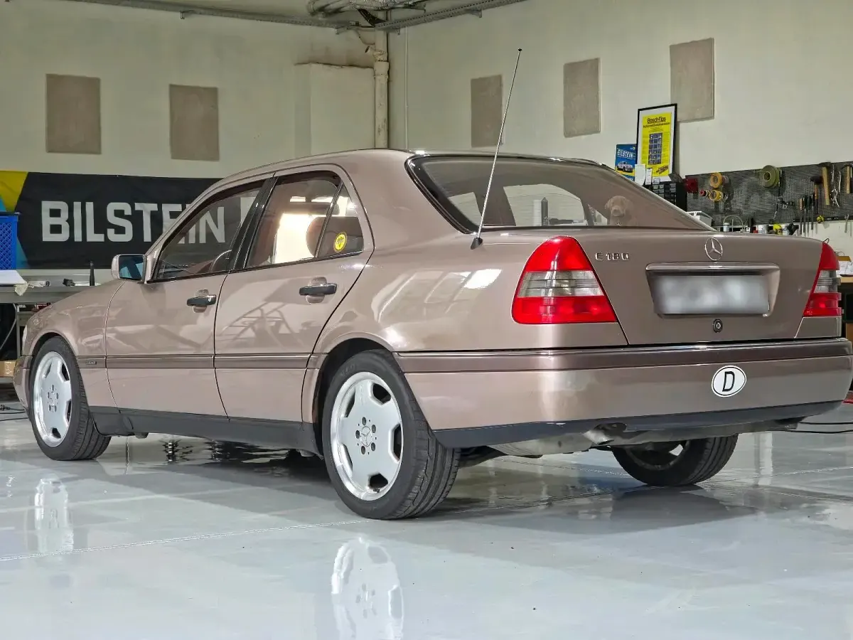 Gebraucht Mercedes C180 Elegance 122 PS (89 kW) 1994 Limousine