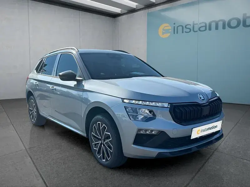 Neu Skoda Kamiq Sport 150 PS (110 kW) 2026 Silber SUV