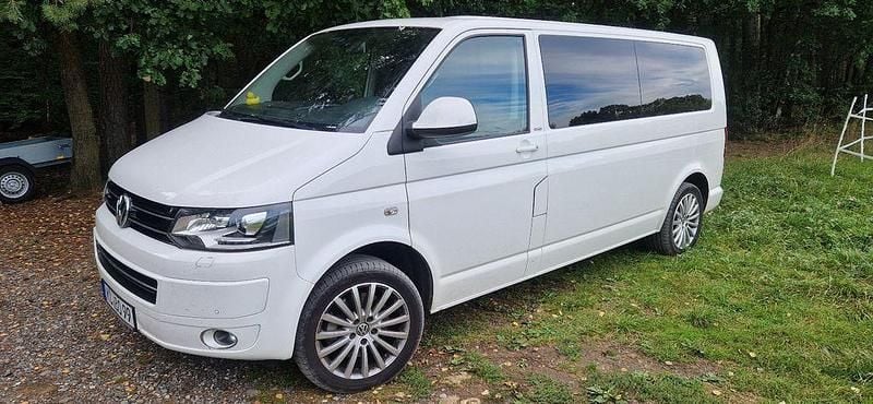 Grau Gebraucht 2013 VW Multivan Van | 27.480 € (Etwas zu teuer) - Bild 1/4