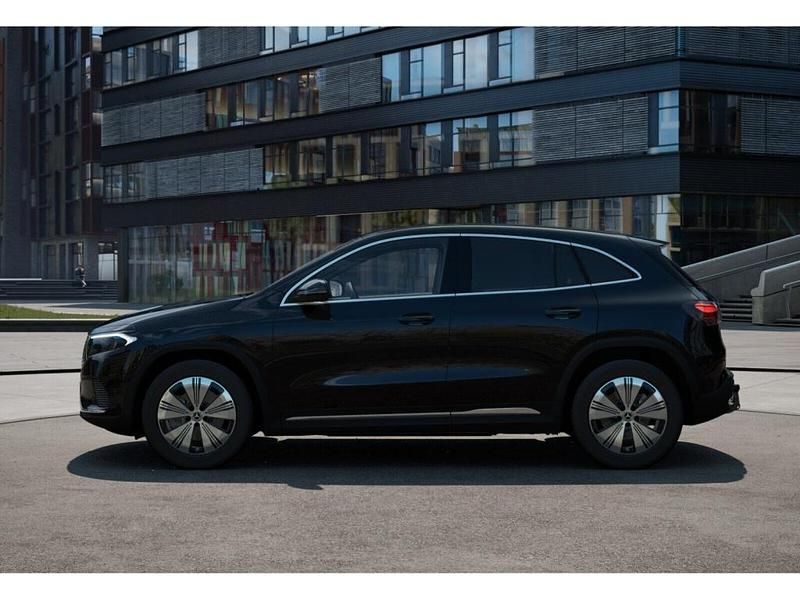 Gebraucht Mercedes EQA300 Progressive 167 kW (228 PS) 2025 Metalliclack kosmosschwarz SUV