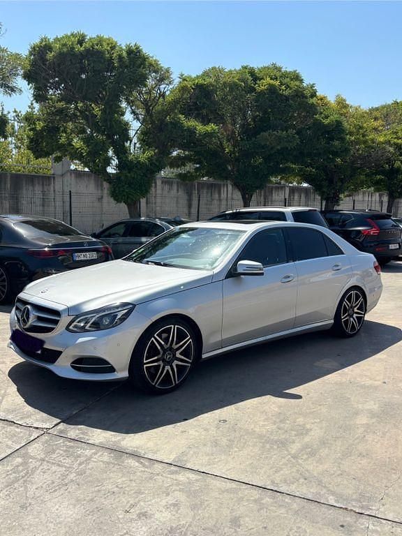 Silber Gebraucht 2014 Mercedes E350 Limousine | 19.500 € (Guter Preis) - Bild 1/4