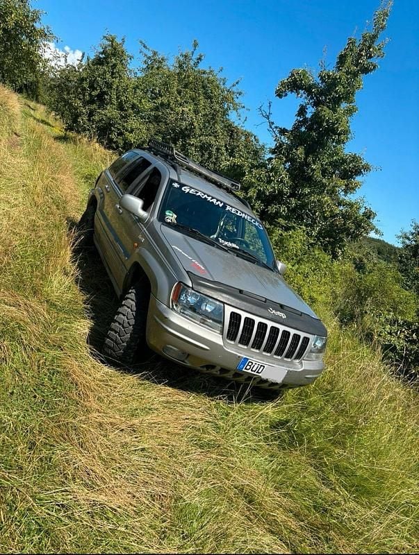 Silber Gebraucht 2001 Jeep Grand Cherokee SUV | 3.900 € (Guter Preis) - Bild 1/4