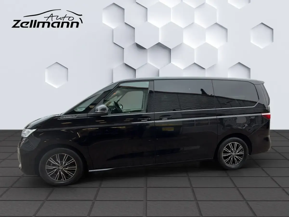 Usado VW Multivan Life 150 HP (110 kW) 2022 Preto Monovolume
