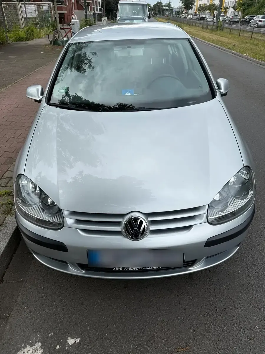 Gebraucht VW Golf V 116 PS (85 kW) 2003 Silber Kleinwagen