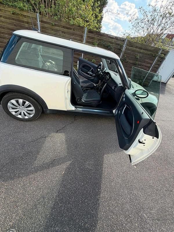 Usado Mini ONE 90 HP (66 kW) 2006 Branco Citadino