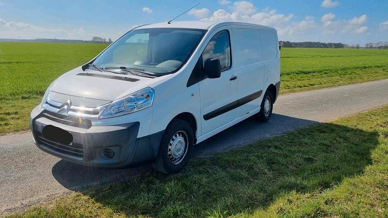 Gebraucht Citroën Jumpy 90 PS (66 kW) 2013 Weiß Van / Kleinbus