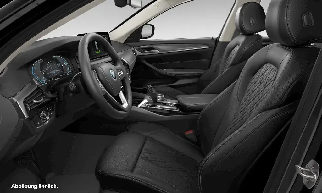 Gebraucht BMW 530e Sport Line 292 PS (214 kW) 2022 Schwarz Kombi