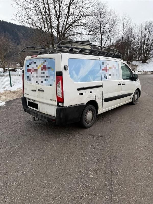 Gebraucht Peugeot Expert 94 PS (69 kW) 2012 Weiß Van