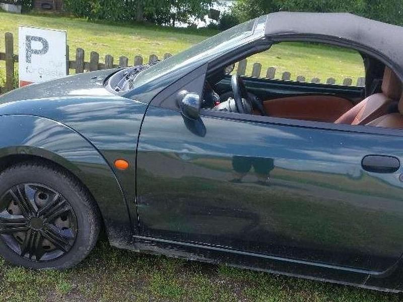 Gebraucht Ford StreetKa 95 PS (69 kW) 2003 Veronagrün metallic Cabrio