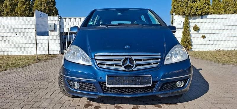 Gebraucht Mercedes A200 136 PS (100 kW) 2008 Blau Limousine