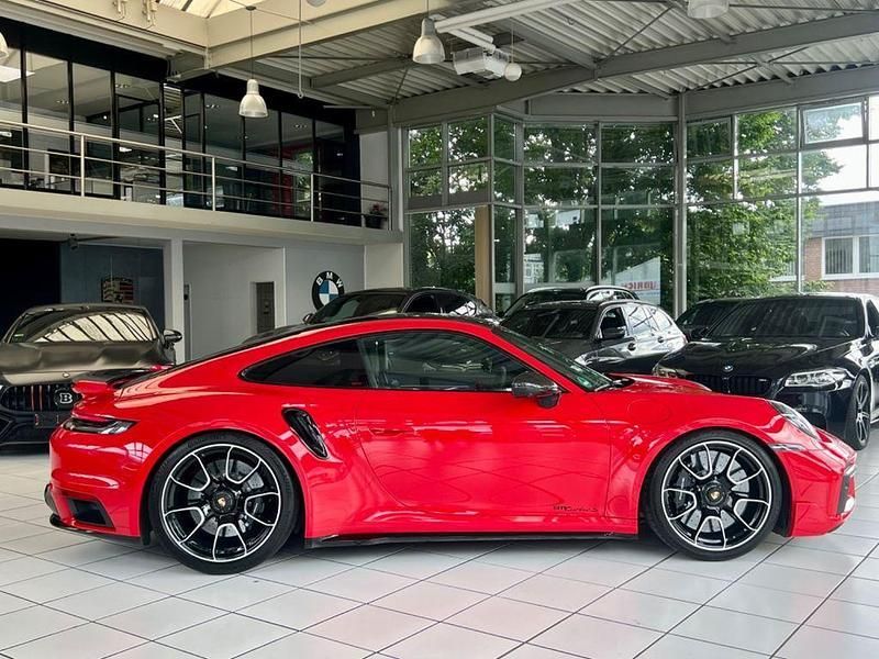 Gebraucht Porsche 992 2023 Rot Coupé