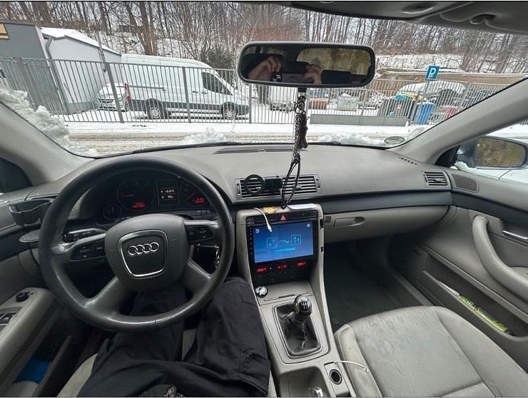 Gebraucht Audi A4 163 PS (119 kW) 2005 Grau Kombi