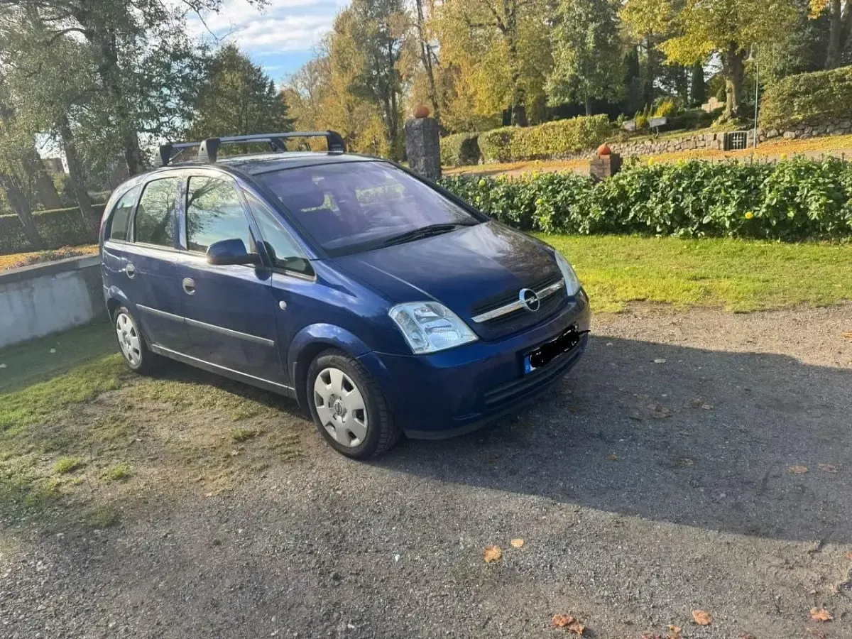Używany Opel Meriva 101 KM (74 kW) 2004 Niebieski Minivan
