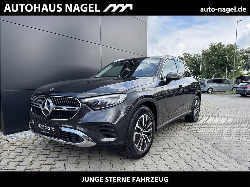 Grau Gebraucht 2024 Mercedes GLC220 Advanced Plus SUV | 52.948 € (Superpreis) - Bild 1/4