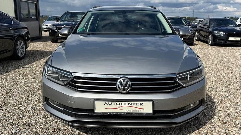 Gebraucht VW Passat Comfortline 150 PS (110 kW) 2016 Silber Kombi