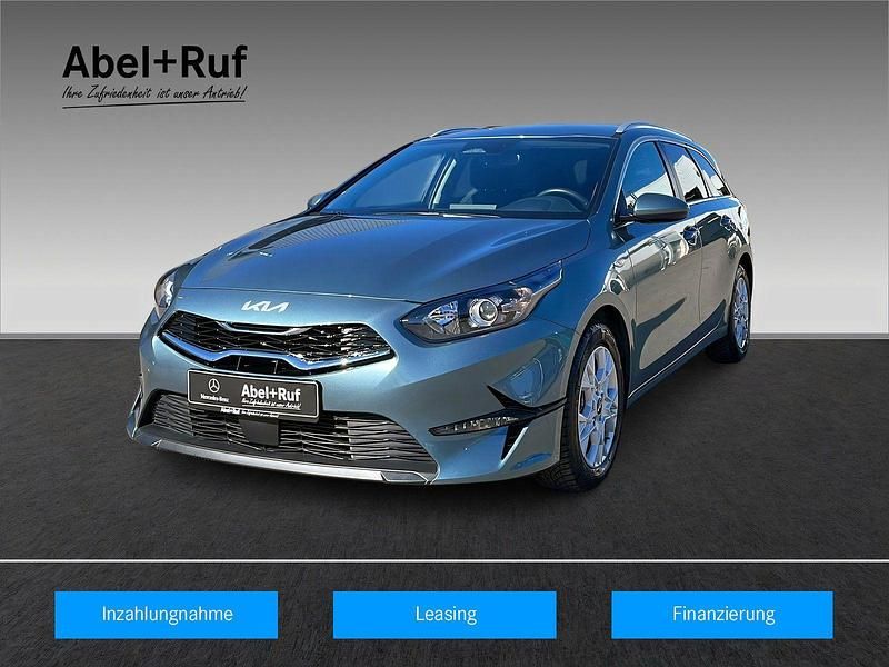 Gebraucht Kia Ceed Vision 140 PS (102 kW) 2024 Grau Kleinwagen