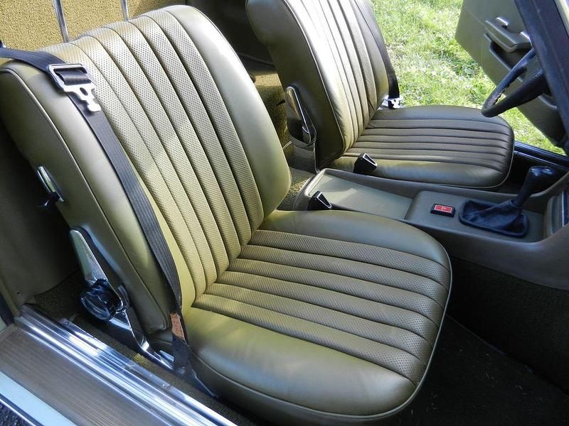 Usata Mercedes SL280 177 CV (130 kW) 1977 Verde Cabrio