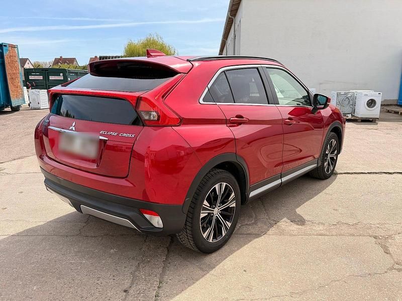 Second-hand Mitsubishi Eclipse Cross 163 CP (119 kW) 2019 Roșu SUV