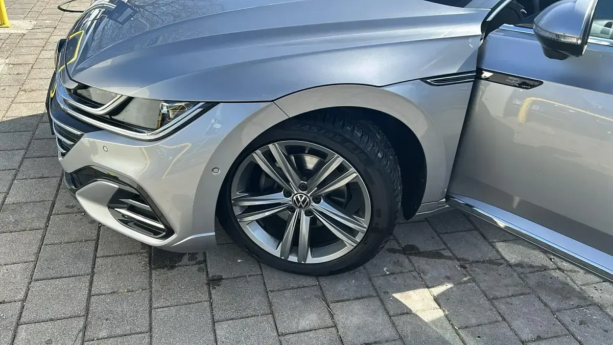 Gebraucht VW Arteon R-line 200 PS (147 kW) 2022 Silber Kombi