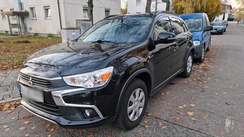Schwarz Gebraucht 2018 Mitsubishi ASX Diamant Edition SUV | 11.500 € (Fairer Preis) - Bild 1/4