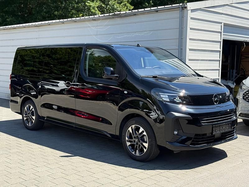 Karbon schwarz Gebraucht 2025 Opel Zafira Life Van | 45.970 € - Bild 1/4