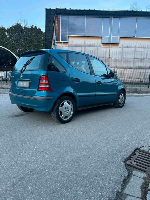 Gebraucht Mercedes A140 105 PS (77 kW) 2001 Blau Kleinwagen