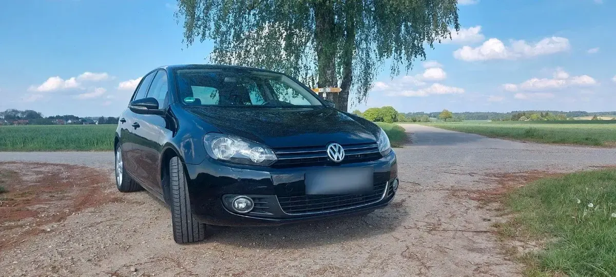 Gebraucht VW Golf VII Style 105 PS (77 kW) 2012 Schwarz Limousine