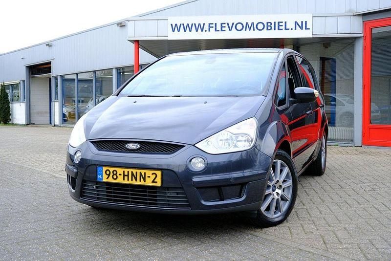 Gebraucht Ford S-MAX S 145 PS (106 kW) 2009 Grau Van / Kleinbus