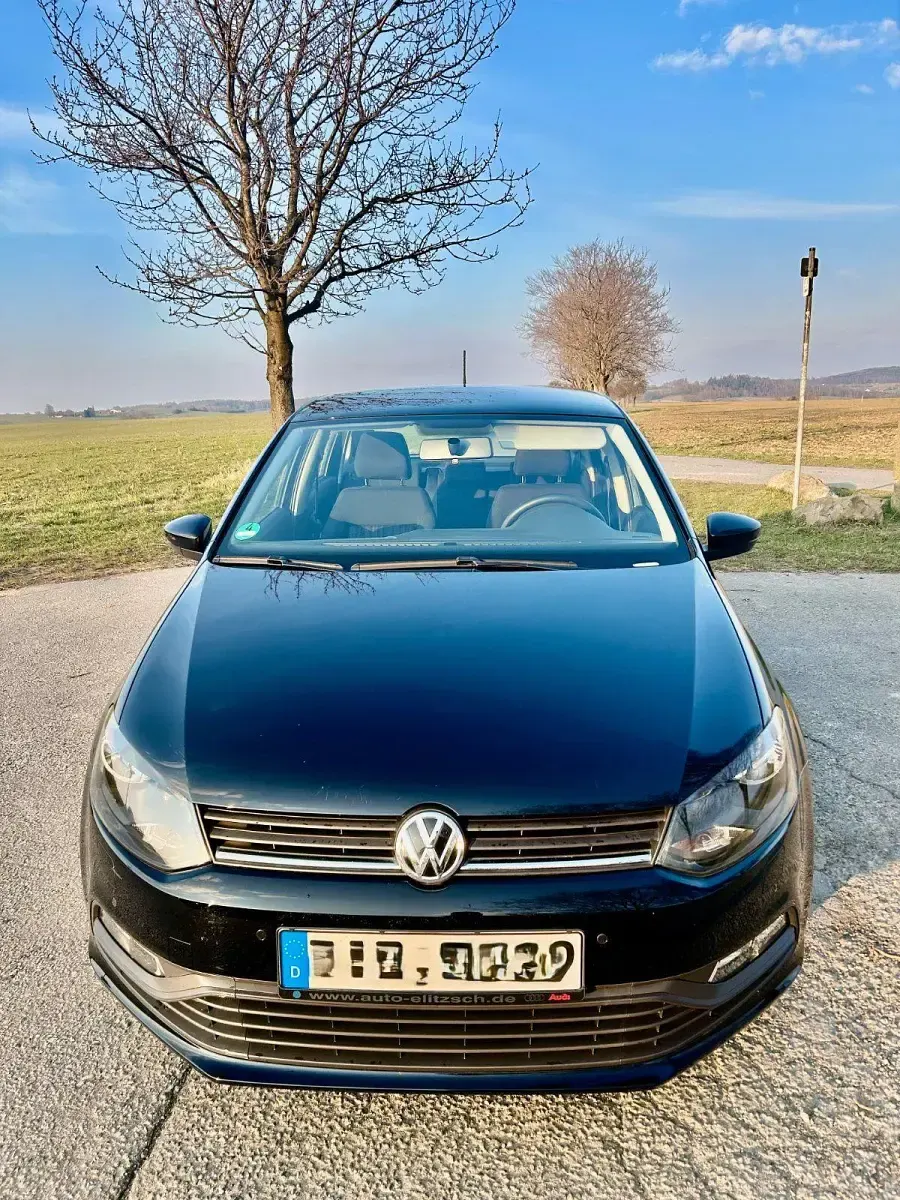 Używany VW Polo Trendline 75 KM (55 kW) 2014 Czarny Hatchback
