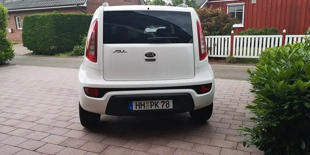 Gebraucht Kia Soul Edition 7 140 PS (102 kW) 2014 Weiß SUV
