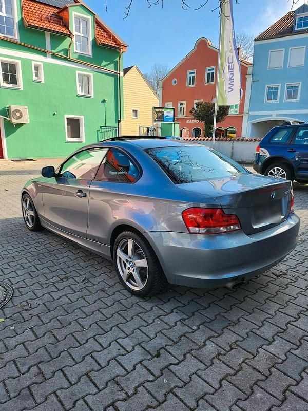 Gebraucht BMW 120 Coupé 170 PS (125 kW) 2012 Grau Coupé
