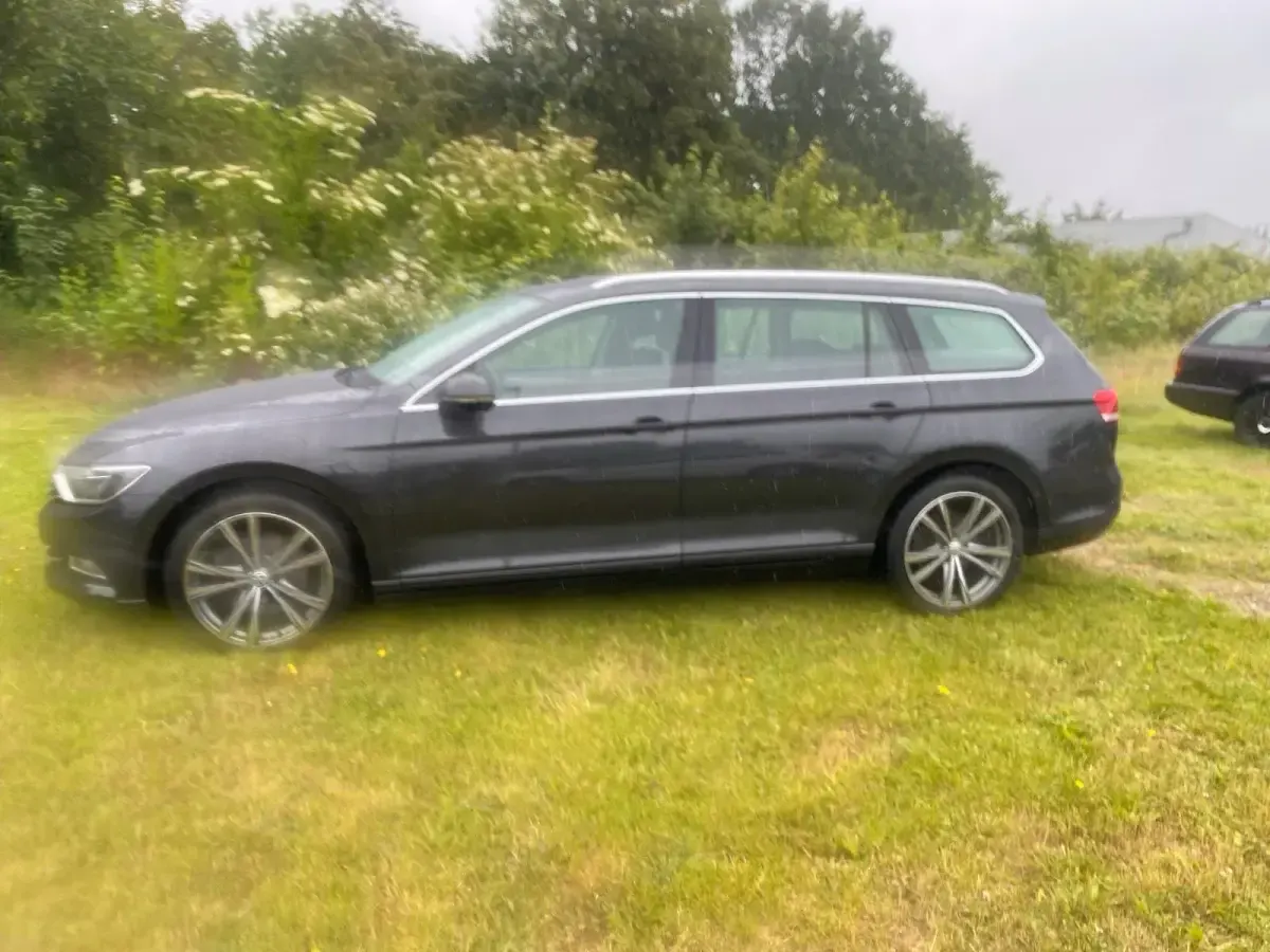 Gebraucht VW Passat 120 PS (88 kW) 2017 Schwarz Kombi