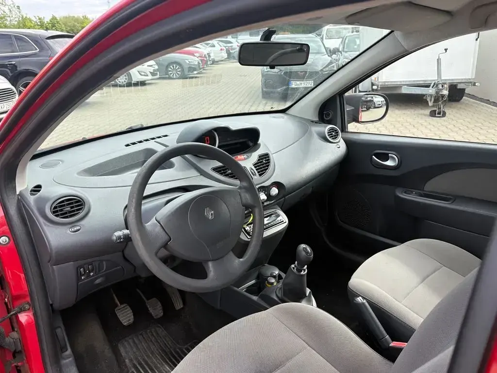 Gebraucht Renault Twingo 58 PS (42 kW) 2011 Rot Kleinwagen