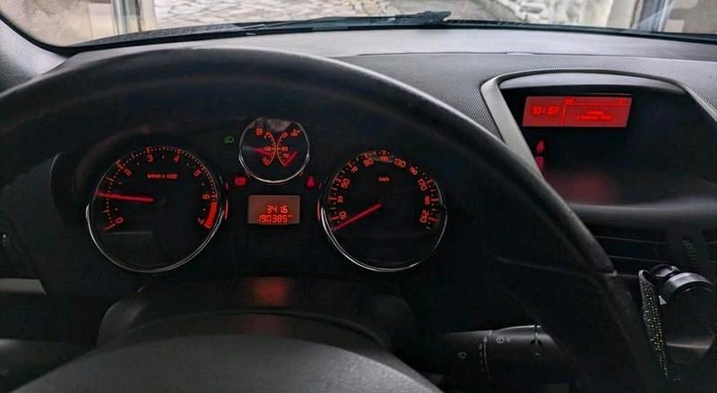 Gebraucht Peugeot 207 CC 120 PS (88 kW) 2013 Schwarz Cabrio