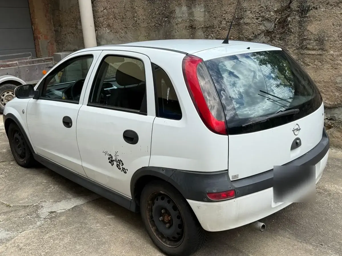 Gebraucht Opel Corsa 90 PS (66 kW) 2003 Weiß Kleinwagen