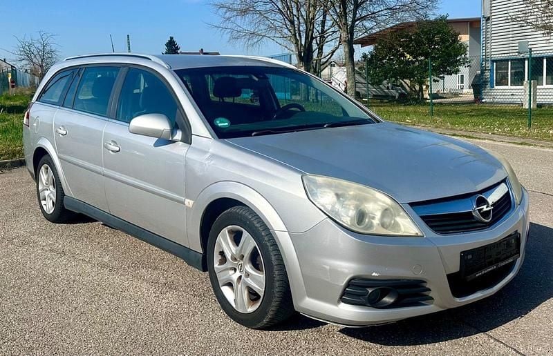 Gebraucht Opel Vectra Edition 150 PS (110 kW) 2006 Starsilber/silver iii Kombi