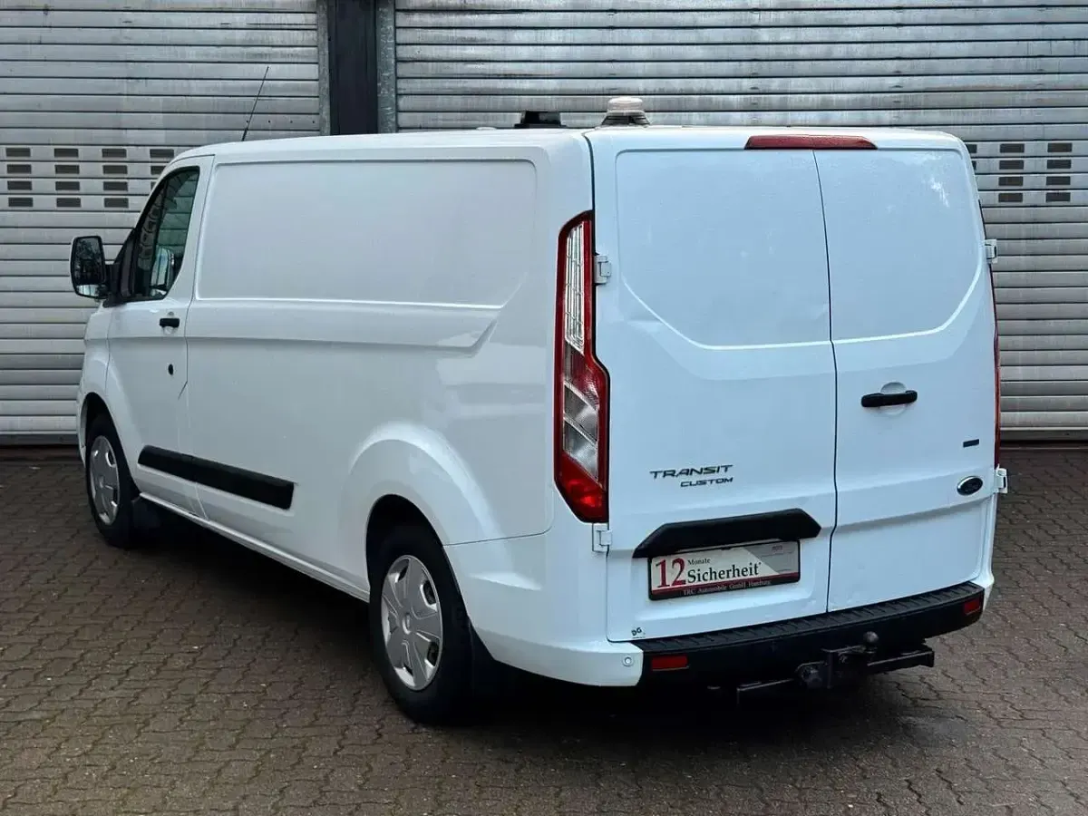 Gebraucht Ford Transit Custom Trend 170 PS (125 kW) 2018 Weiß Van / Kleinbus