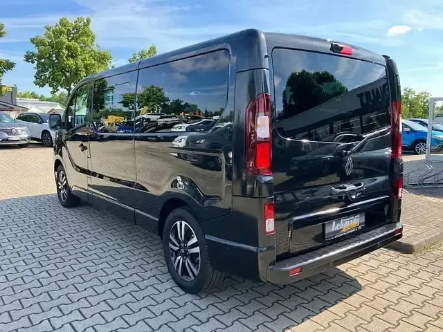 Gebraucht Renault Trafic 170 PS (125 kW) 2025 Schwarz Van / Kleinbus