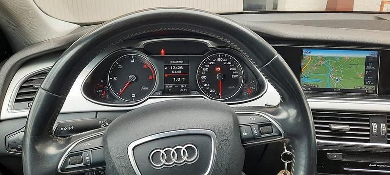 Gebraucht Audi A4 Attraction 150 PS (110 kW) 2015 Schwarz Kombi
