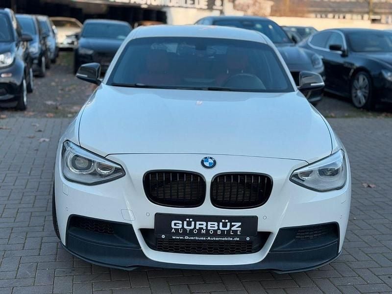 Gebraucht BMW 135 Performance 320 PS (235 kW) 2014 Weiß Kleinwagen